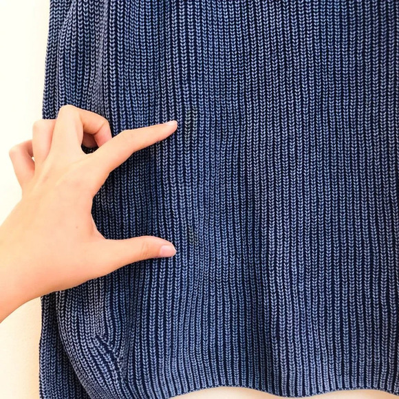 Rag & Bone Navy Cotton Blend Knit Cold Shoulder Navy Crew Neck Sweater FLAWED - Picture 3 of 9